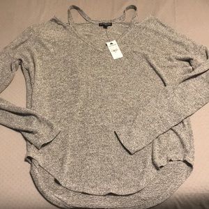 Express slashed sweater - Small